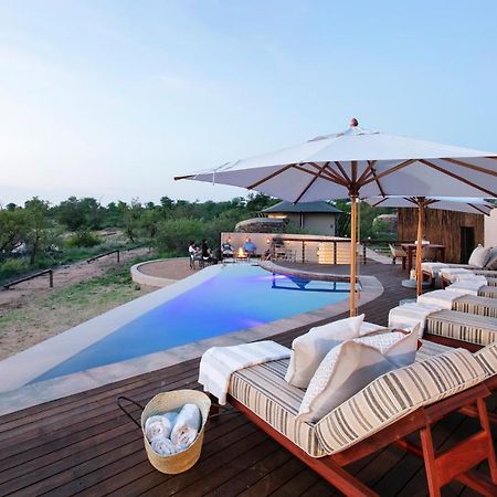 Thabamati Luxury Tented Camp 팀바바티 수렵금지구역 외부 사진