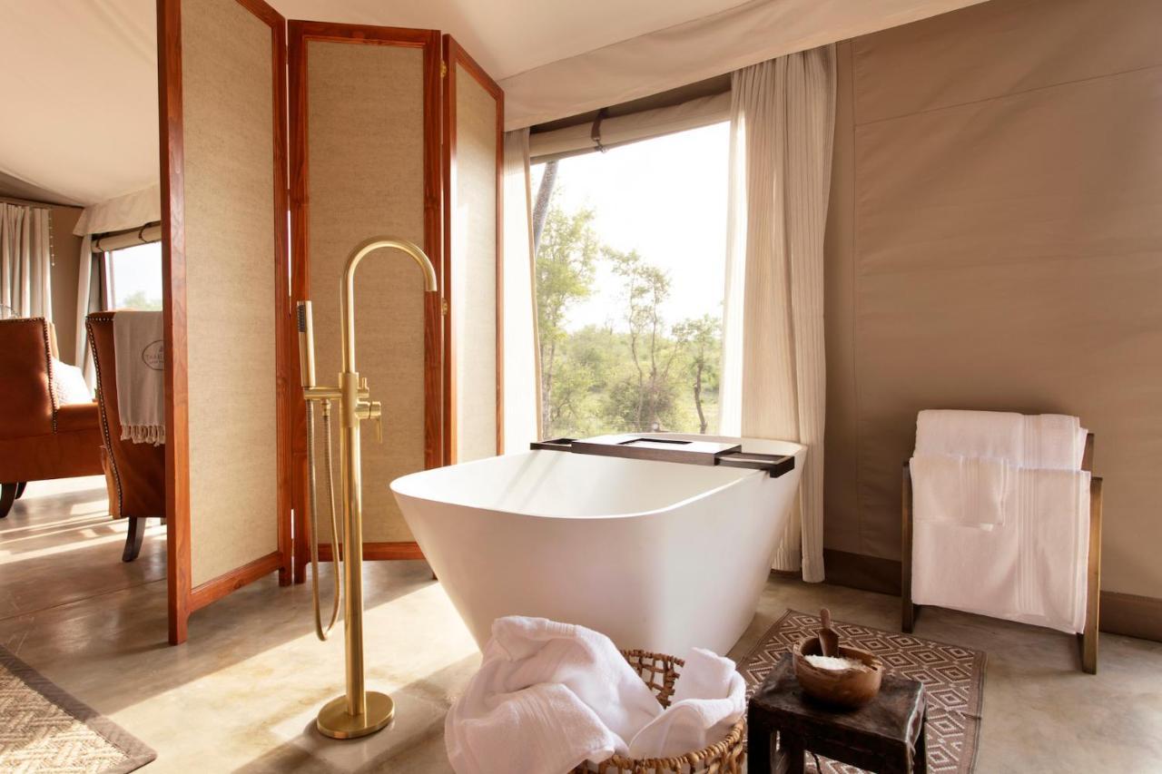 Thabamati Luxury Tented Camp 팀바바티 수렵금지구역 외부 사진