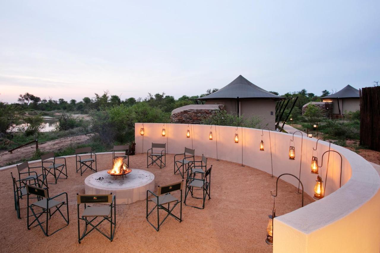 Thabamati Luxury Tented Camp 팀바바티 수렵금지구역 외부 사진