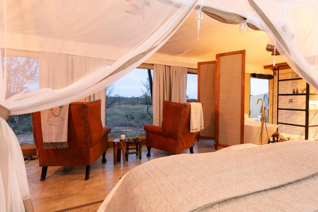 Thabamati Luxury Tented Camp 팀바바티 수렵금지구역 외부 사진